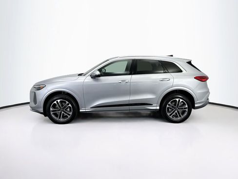 Used 2025 Audi Q5 Premium Plus w/ Premium Plus image 8