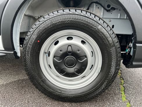 New 2026 Ford Transit 350 148 High Roof Extended image 33