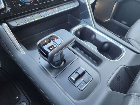 New 2026 GMC Sierra 1500 Denali w/ Denali Reserve Package image 16