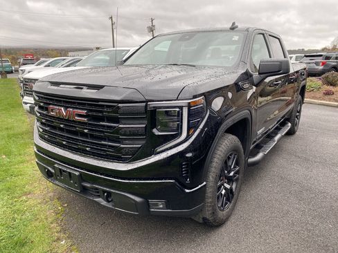 Used 2026 GMC Sierra 1500 Elevation w/ Elevation Select Package image 4