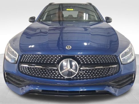 Used 2022 Mercedes-Benz GLC 300 4MATIC image 2