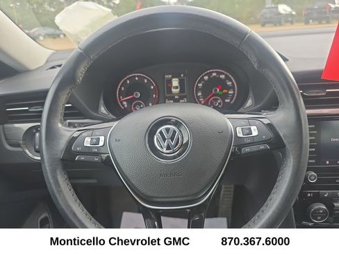 Used 2020 Volkswagen Passat 2.0T R-Line image 28