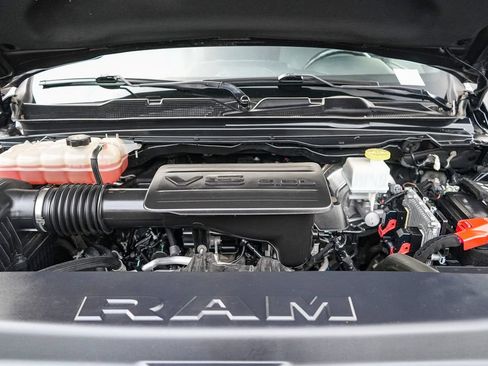 Used 2021 RAM 1500 Big Horn RWD image 20