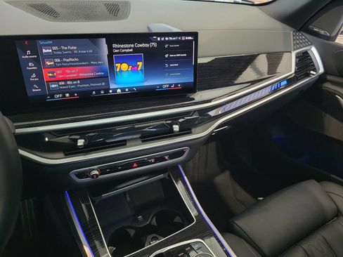 Used 2025 BMW X5 M60i w/ Climate Comfort Package AWD/4WD image 13