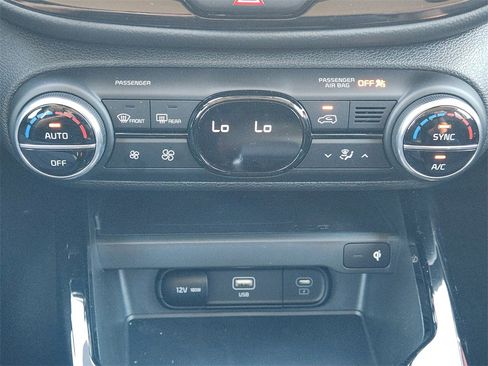 New 2025 Kia Soul GT-Line image 14