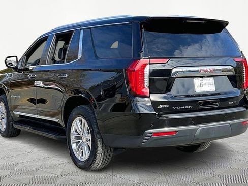 Used 2023 GMC Yukon SLT image 4
