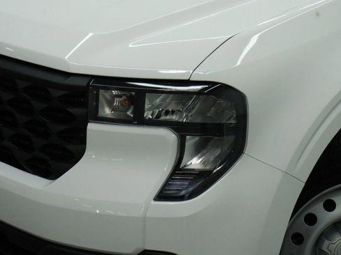 Used 2025 Ford Maverick XL FWD image 2