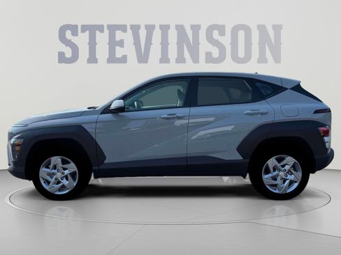 New 2026 Hyundai Kona SE AWD/4WD image 3