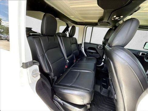 Used 2021 Jeep Wrangler Unlimited Rubicon 4xe AWD/4WD image 29