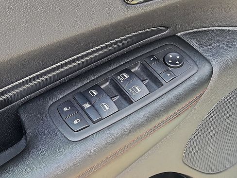 Used 2025 Dodge Durango GT AWD/4WD image 23