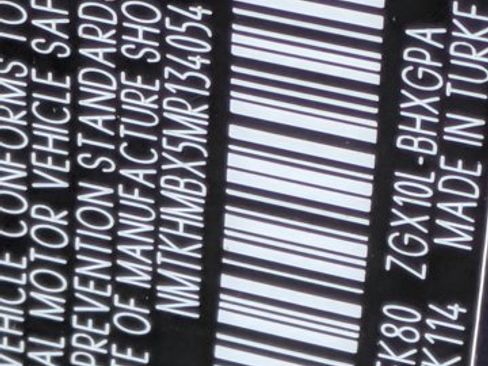 Used 2021 Toyota C-HR XLE image 22