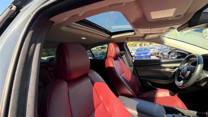 Used 2023 MAZDA MAZDA3 s FWD image 8