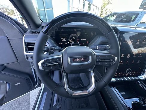 New 2026 GMC Yukon Elevation w/ Elevation Premium Package image 18