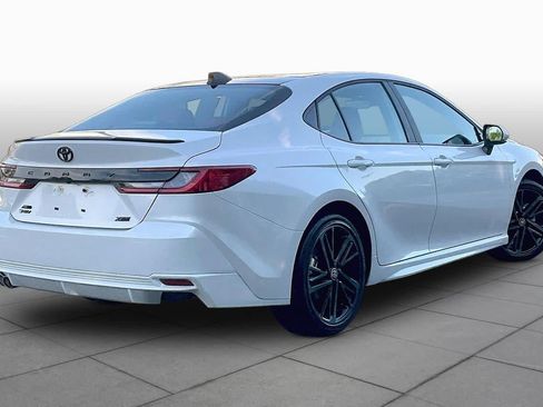 Used 2026 Toyota Camry XSE AWD/4WD image 12