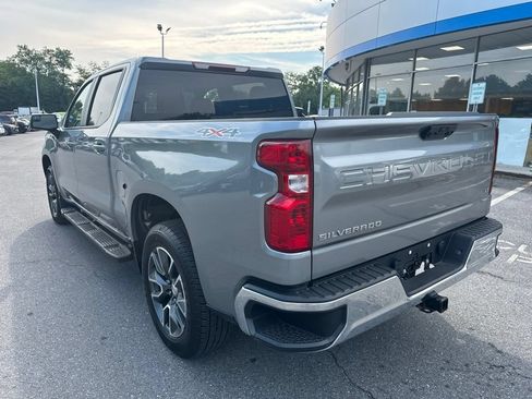 Used 2023 Chevrolet Silverado 1500 LT AWD/4WD image 7