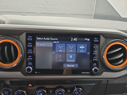 Used 2020 Toyota Tacoma TRD Off-Road image 29