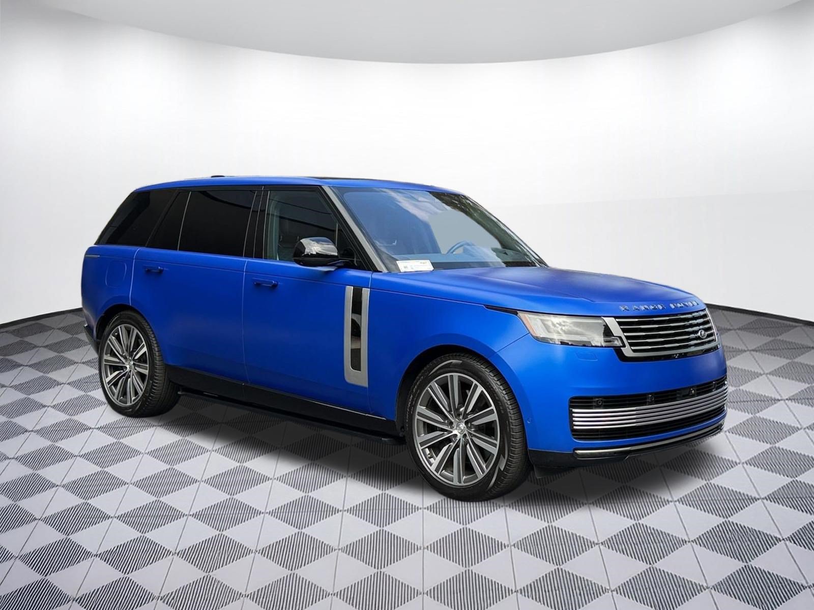 Used 2023 Land Rover Range Rover SV AWD/4WD image 7