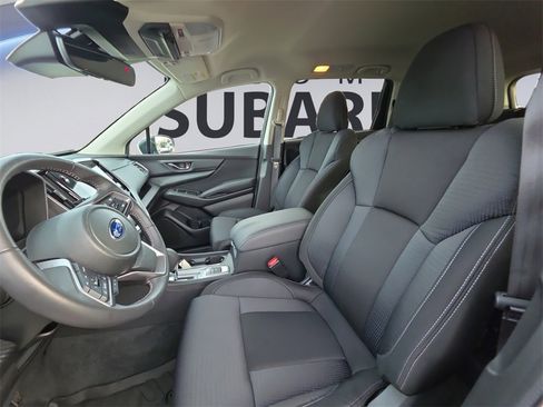 Certified 2024 Subaru Ascent Premium w/ Convenience Package image 10