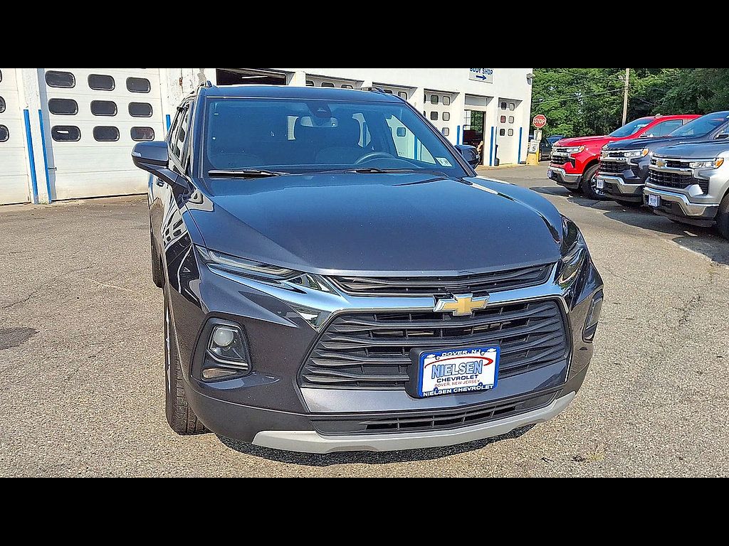 Certified 2022 Chevrolet Blazer LT AWD/4WD image 3