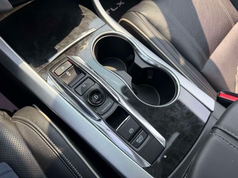 Used 2020 Acura TLX w/ Technology Package FWD image 20