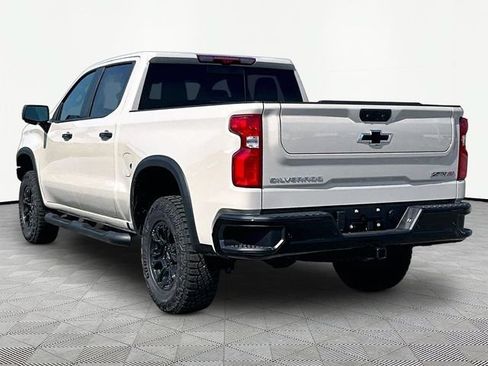 New 2026 Chevrolet Silverado 1500 ZR2 AWD/4WD image 4