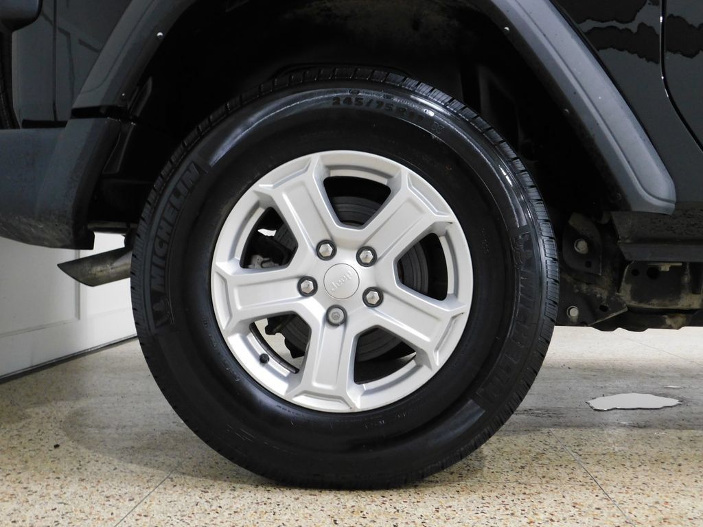 Used 2021 Jeep Wrangler Sport AWD/4WD image 72