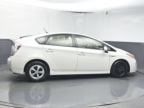 Used 2014 Toyota Prius Two FWD image 8