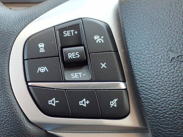 Used 2023 Ford Explorer Limited w/ Limited Technology Package AWD/4WD image 30