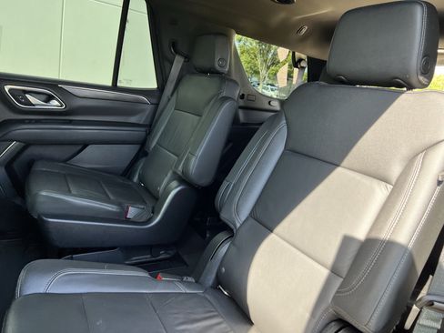 Used 2022 Chevrolet Tahoe Z71 w/ Max Trailering Package AWD/4WD image 32
