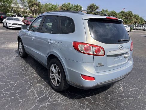 Used 2010 Hyundai Santa Fe SE FWD image 5