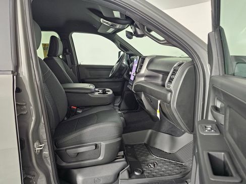 New 2026 RAM 2500 Tradesman AWD/4WD image 37
