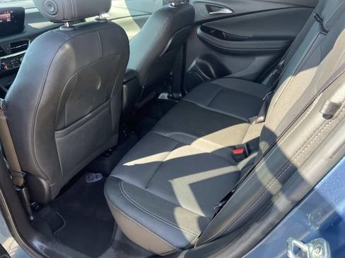 Used 2024 Buick Encore GX Preferred w/ Comfort Package FWD image 13