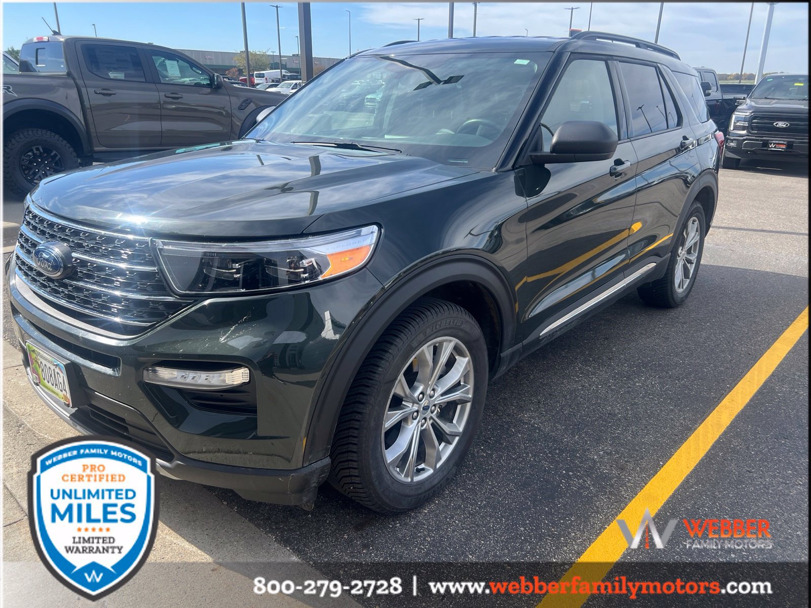 Used 2022 Ford Explorer XLT w/ Equipment Group 202A AWD/4WD image 1