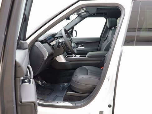 New 2025 Land Rover Range Rover SE AWD/4WD image 7