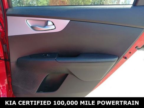 Certified 2024 Kia Forte LXS w/ LXS Technology Package image 25