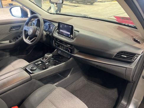 Certified 2021 Nissan Rogue S image 22