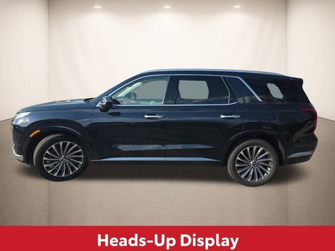 Used 2024 Hyundai Palisade Calligraphy image 10