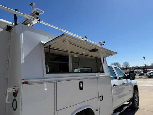 Used 2015 Chevrolet Silverado 3500 W/T w/ WT Fleet Convenience Package image 9