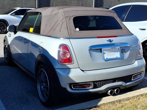 Used 2015 MINI Cooper S FWD image 2