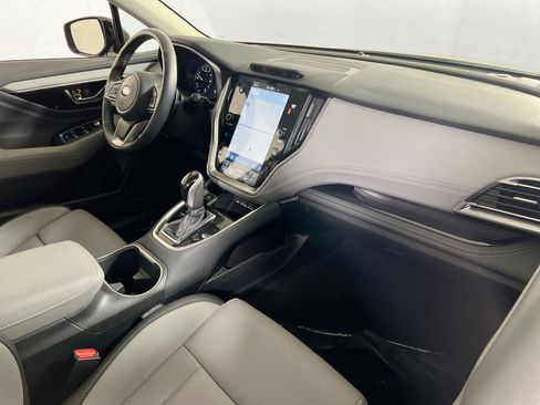 Used 2023 Subaru Outback Limited image 29