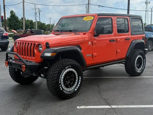Used 2018 Jeep Wrangler Unlimited Sport AWD/4WD image 7