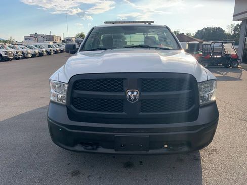 Used 2018 RAM 1500 Express AWD/4WD image 2