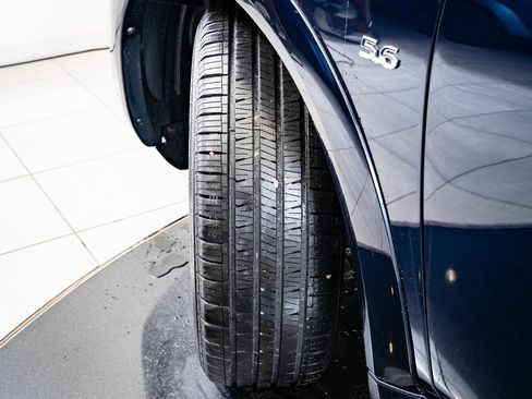 Used 2015 INFINITI QX80 4WD w/ Theater Package image 38