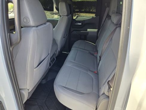 Used 2020 Chevrolet Silverado 1500 LT w/ Convenience Package image 11