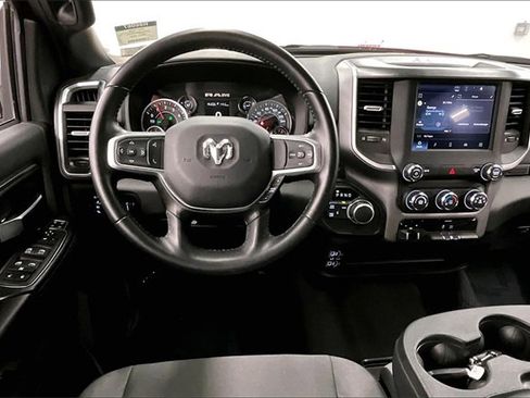 Used 2024 RAM 2500 Big Horn w/ Bed Utility Group image 5