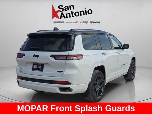 New 2025 Jeep Grand Cherokee L Summit w/ Obsidian Package AWD/4WD image 8