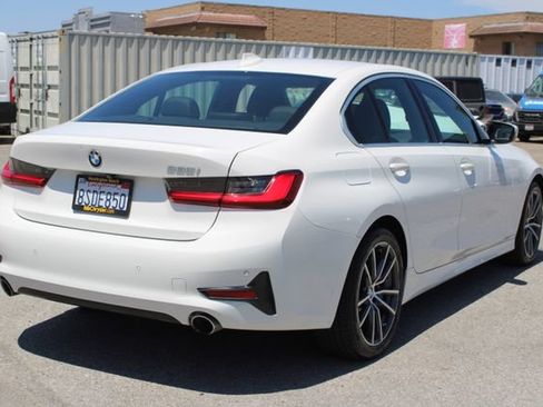 Used 2020 BMW 330i Sedan RWD image 5