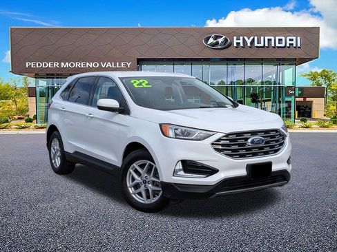 Used 2022 Ford Edge SEL image 2