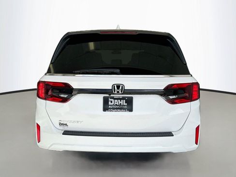 New 2026 Honda Odyssey EX-L image 12