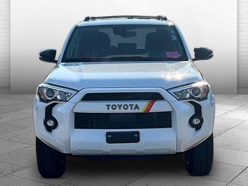 Used 2023 Toyota 4Runner 40th Anniversary SE AWD/4WD image 2